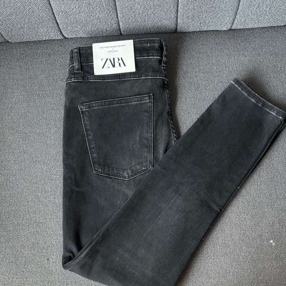 Zara Women Charcoal Skinny Jeans